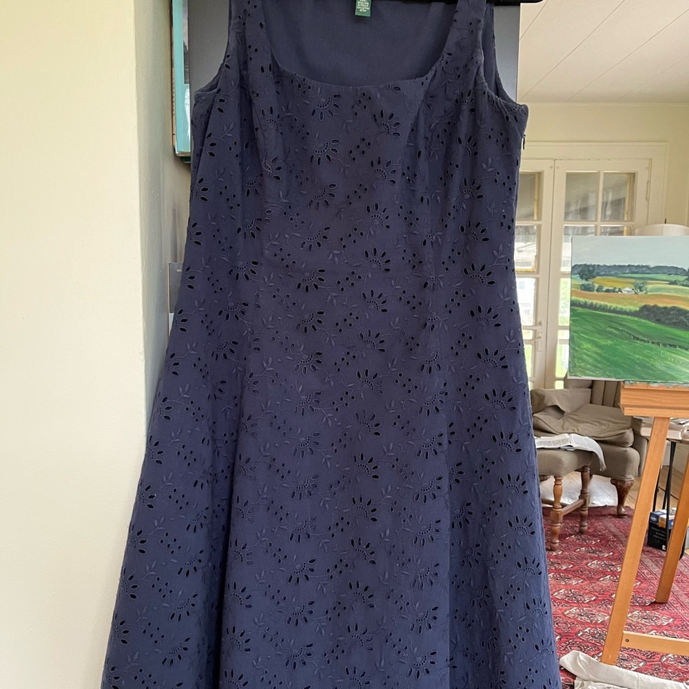 Elegant Navy Sleeveless Dress